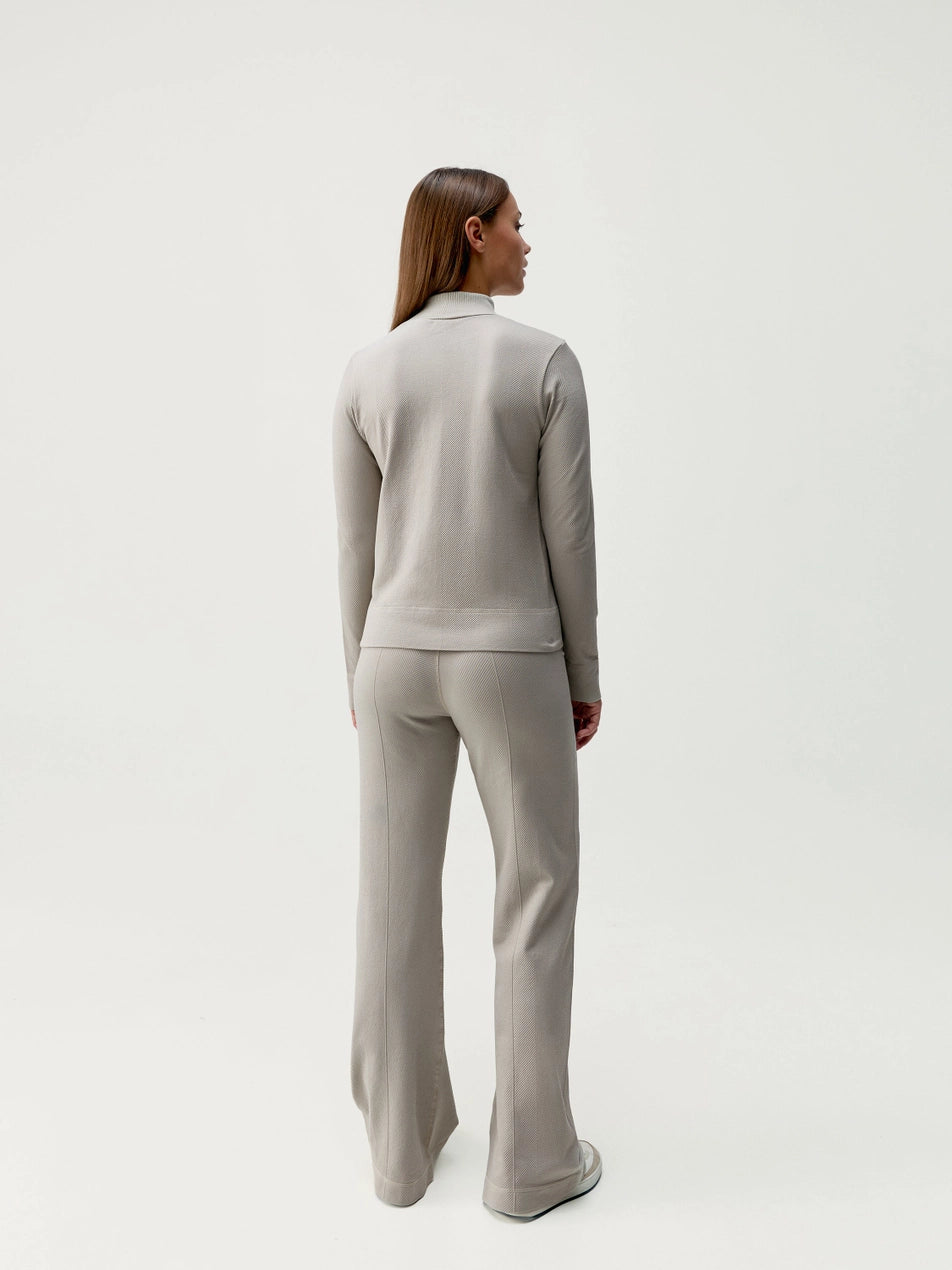 Tröja zip dam bakifrån helbild