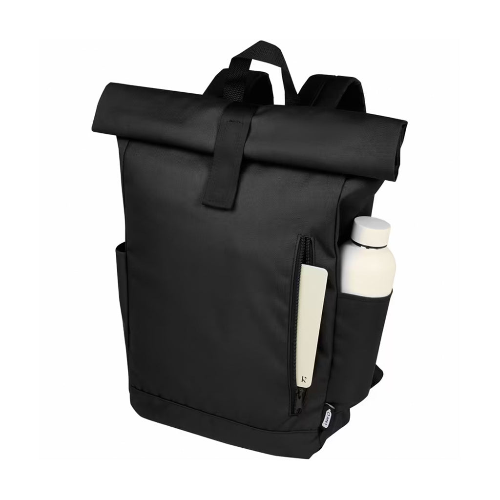 Svart ryggsäck fack