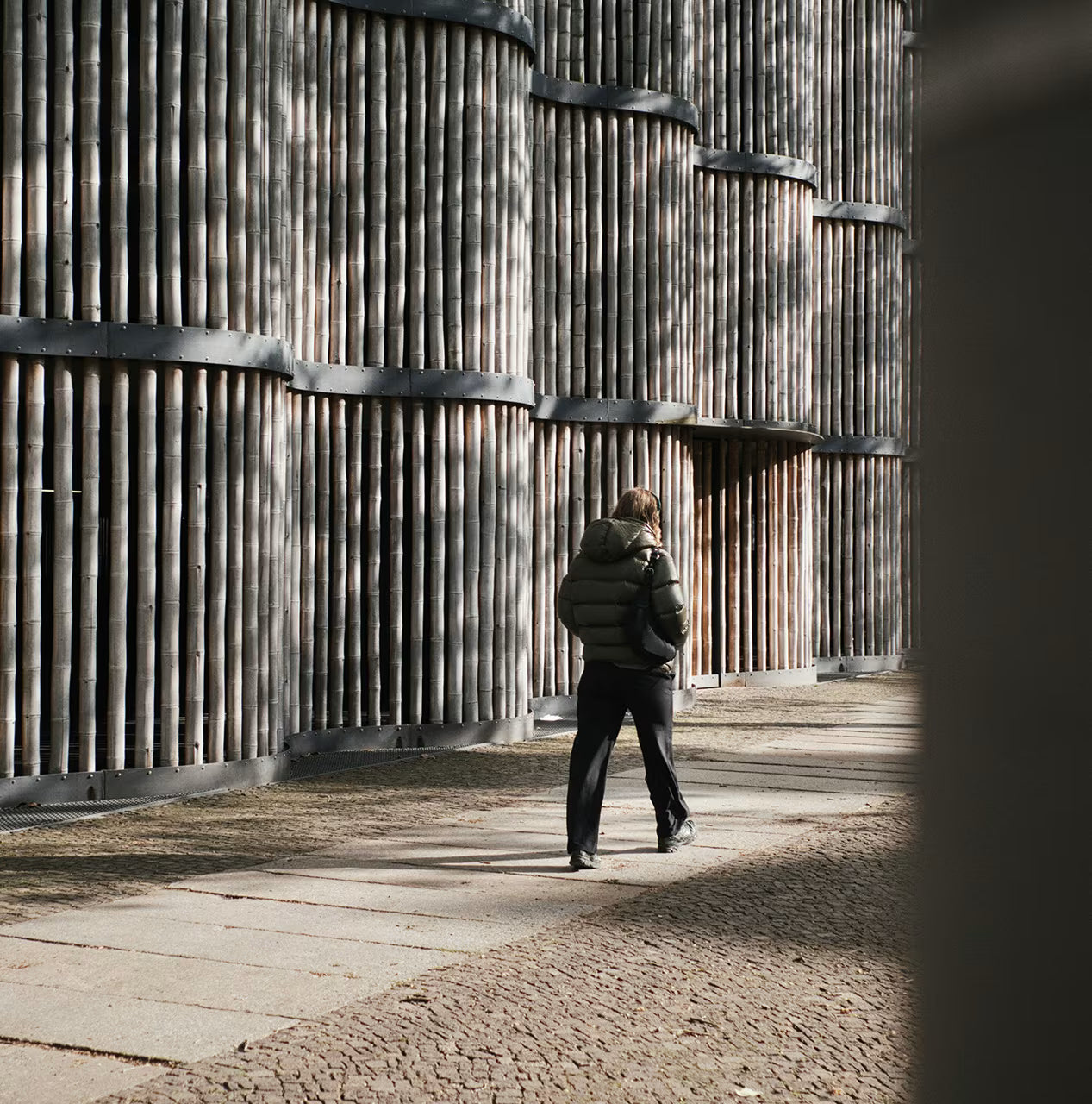 wearly-Walking-outdoor